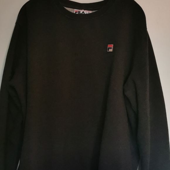 👠 Fila Sweatshirt, Size XXL - Picture 4 of 6